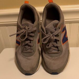New Balance Taupe Gray Sneakers with Navy Logo